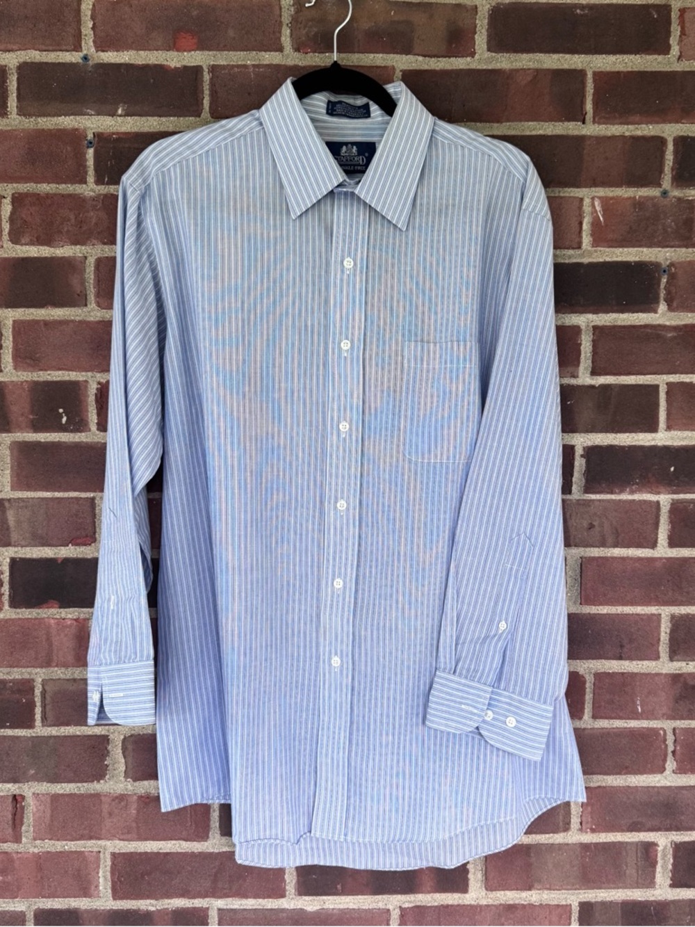 Stafford Wrinkle-Free Dress Shirt 16.5 32/33 Blue Striped Button Down Men’s